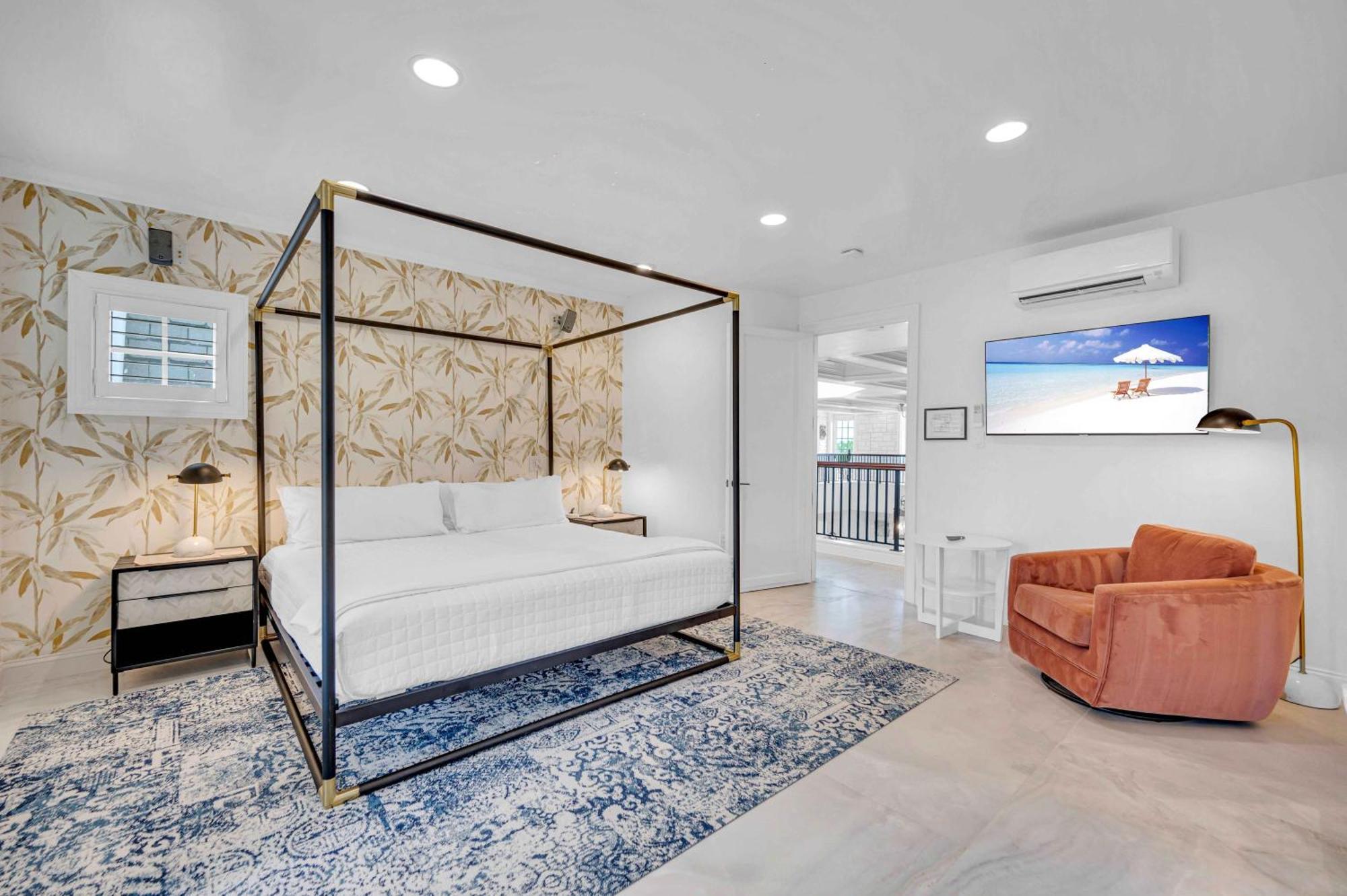 The Modern Castle Canal View Access Rooftop Living Greenhouse Vlllas Fort Lauderdale Exteriör bild